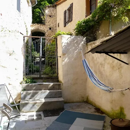 Maison Typique En Plein Coeur Du Village Vakantiehuis *