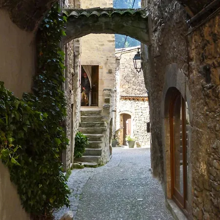 Maison Typique En Plein Coeur Du Village * Châtillon-en-Diois